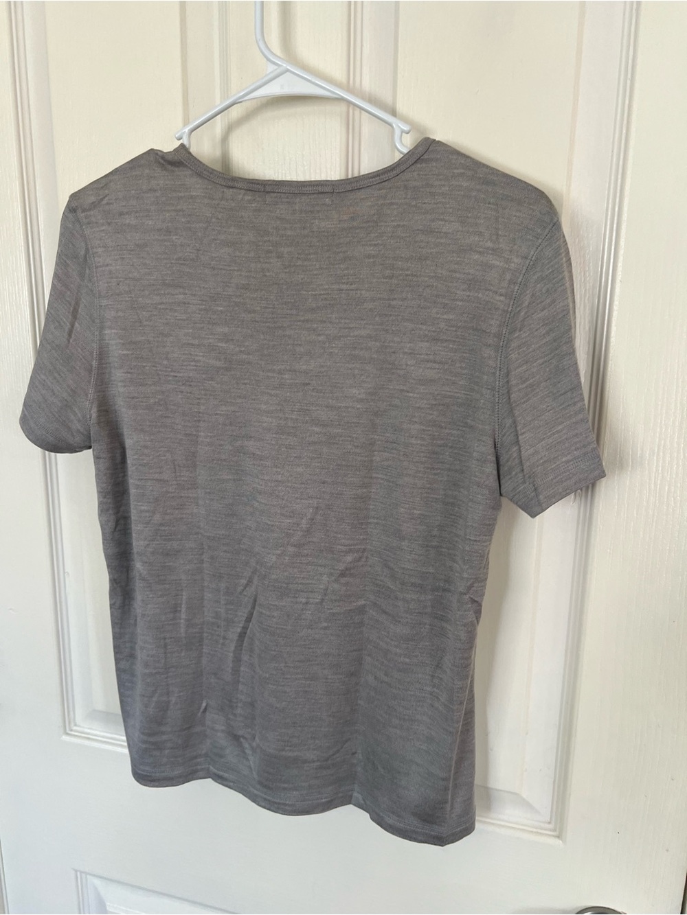 Lauren Ralph Lauren 85% Silk Gray/Taupe Short Sleeve Tee Shirt L - Picture 10 of 10
